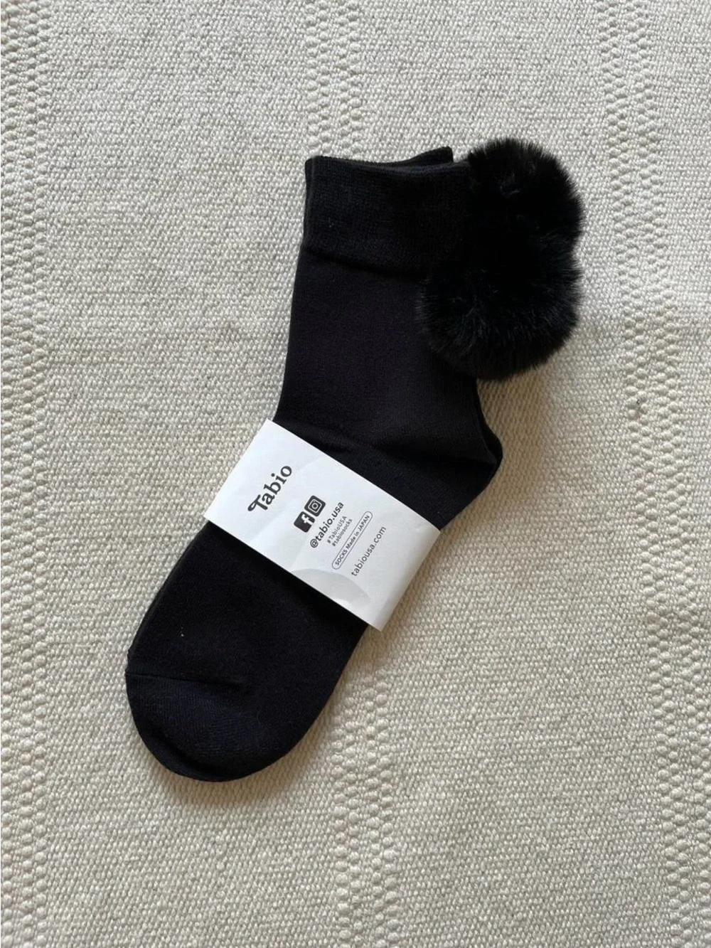 Tabio Womens Pom Pom Socks Wool Blend Fluffy M 90s Y2K Kawaii Japanese Made